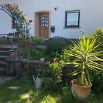 Апартаменты Und Steine Oberbrombach